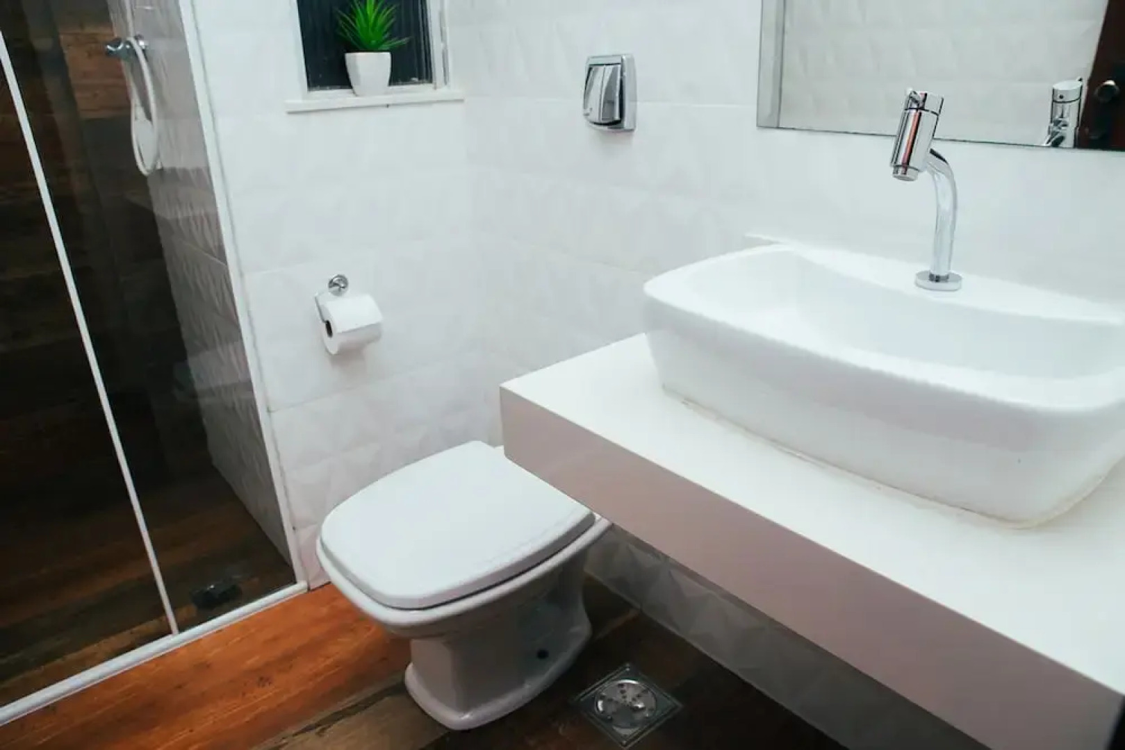 Apto com Wi-fi e em Cascatinha Juiz de Fora MG