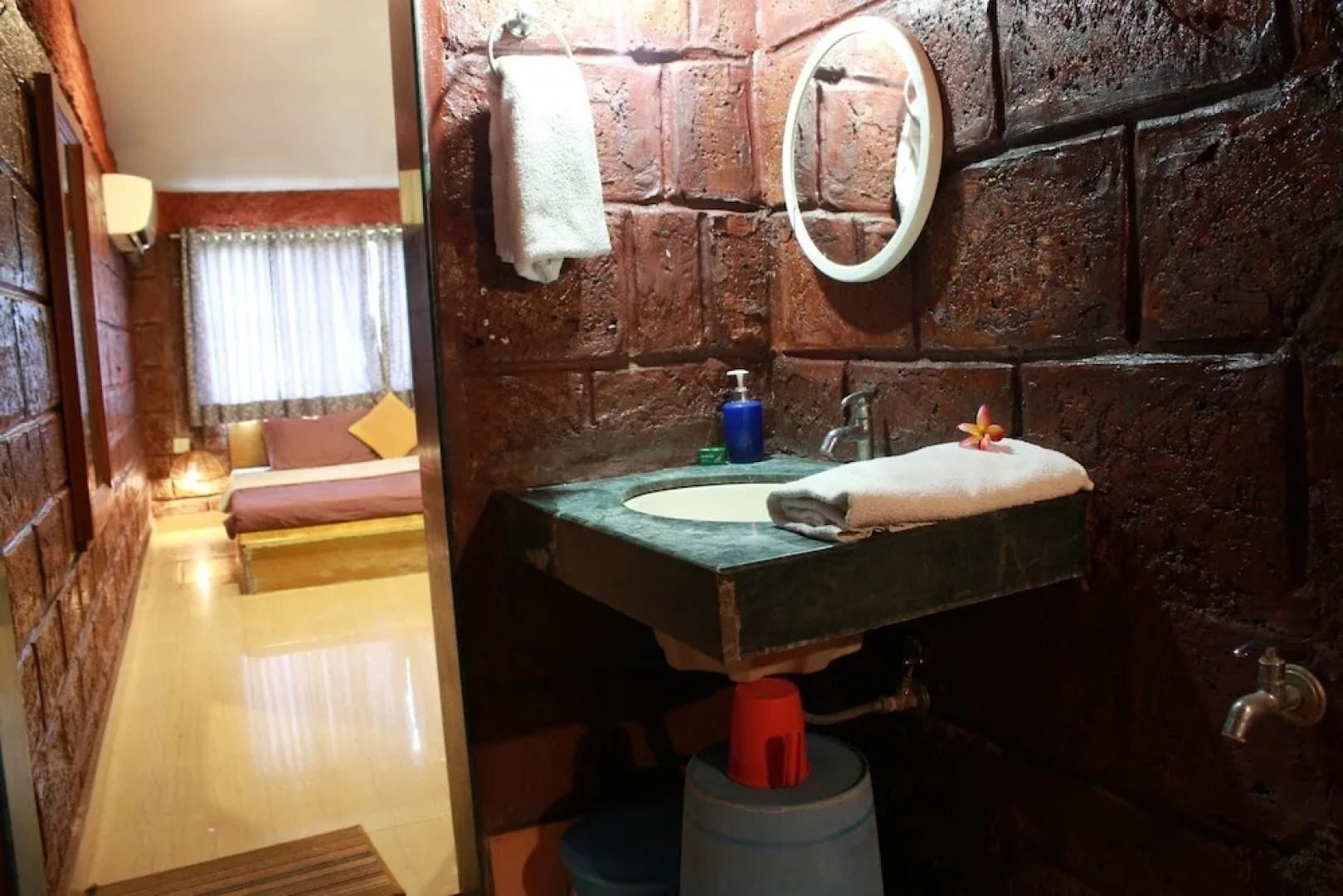 V Resorts Anandvan Wai