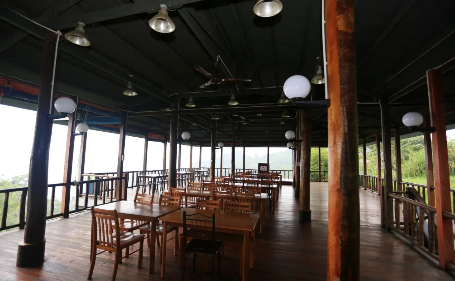 Manis Manis Rooftop of Borneo Resort