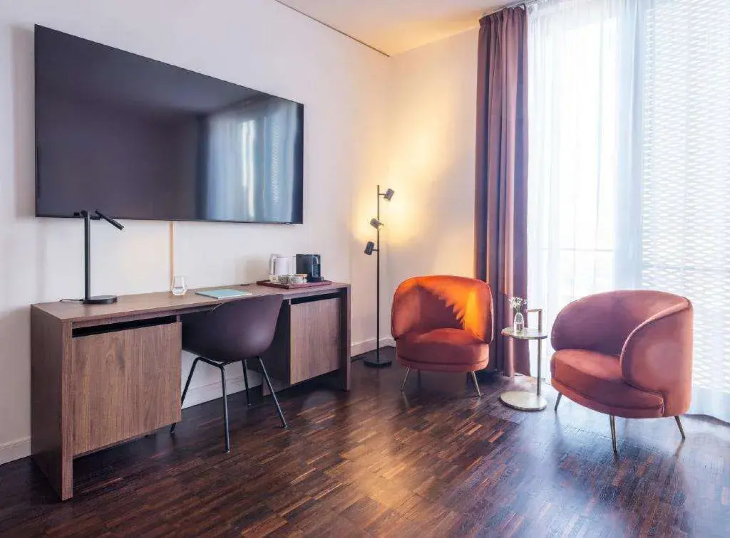 Numa Berlin Weinmeister