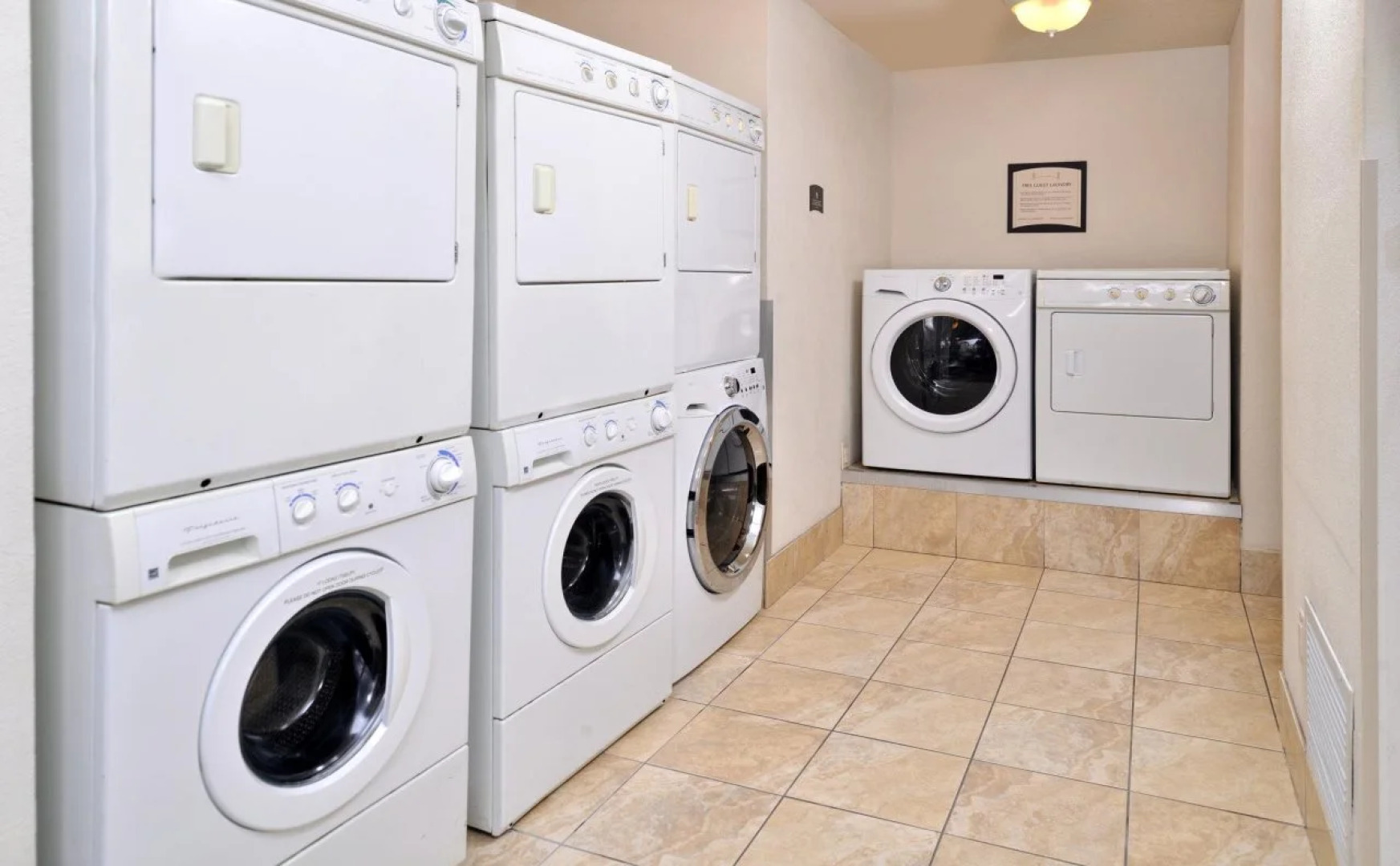 Staybridge Suites North - Albuquerque by IHG