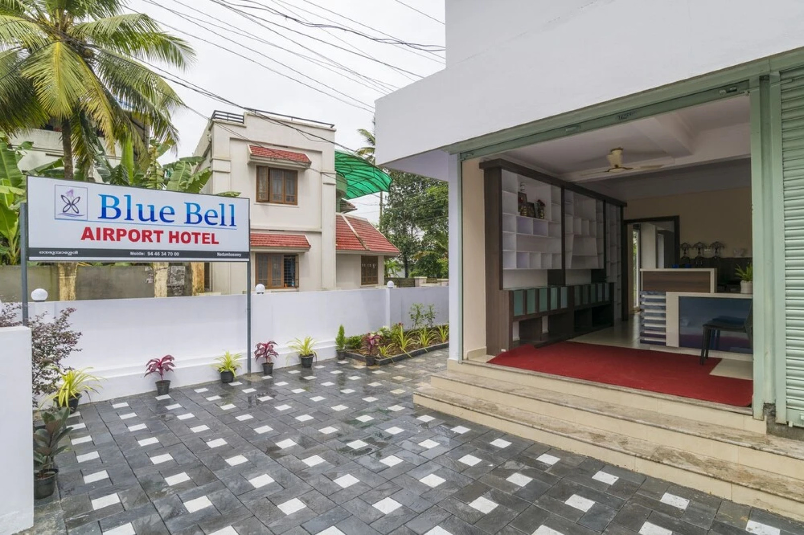 Blue Bell Airport Hotel