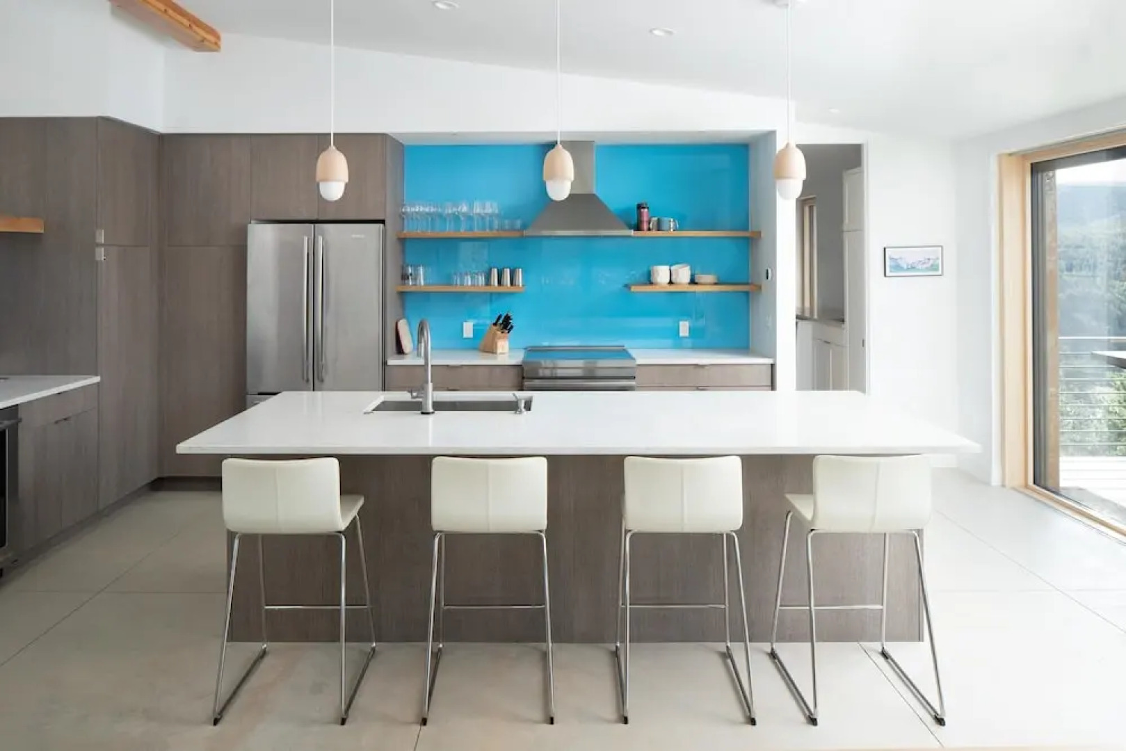 Timberline Haus 3 Bedroom Home by RedAwning