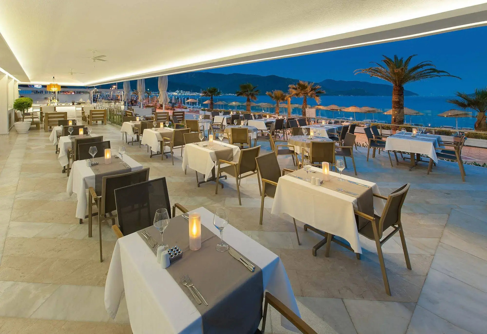 The Beachfront Hotel Adult Only 16 Plus