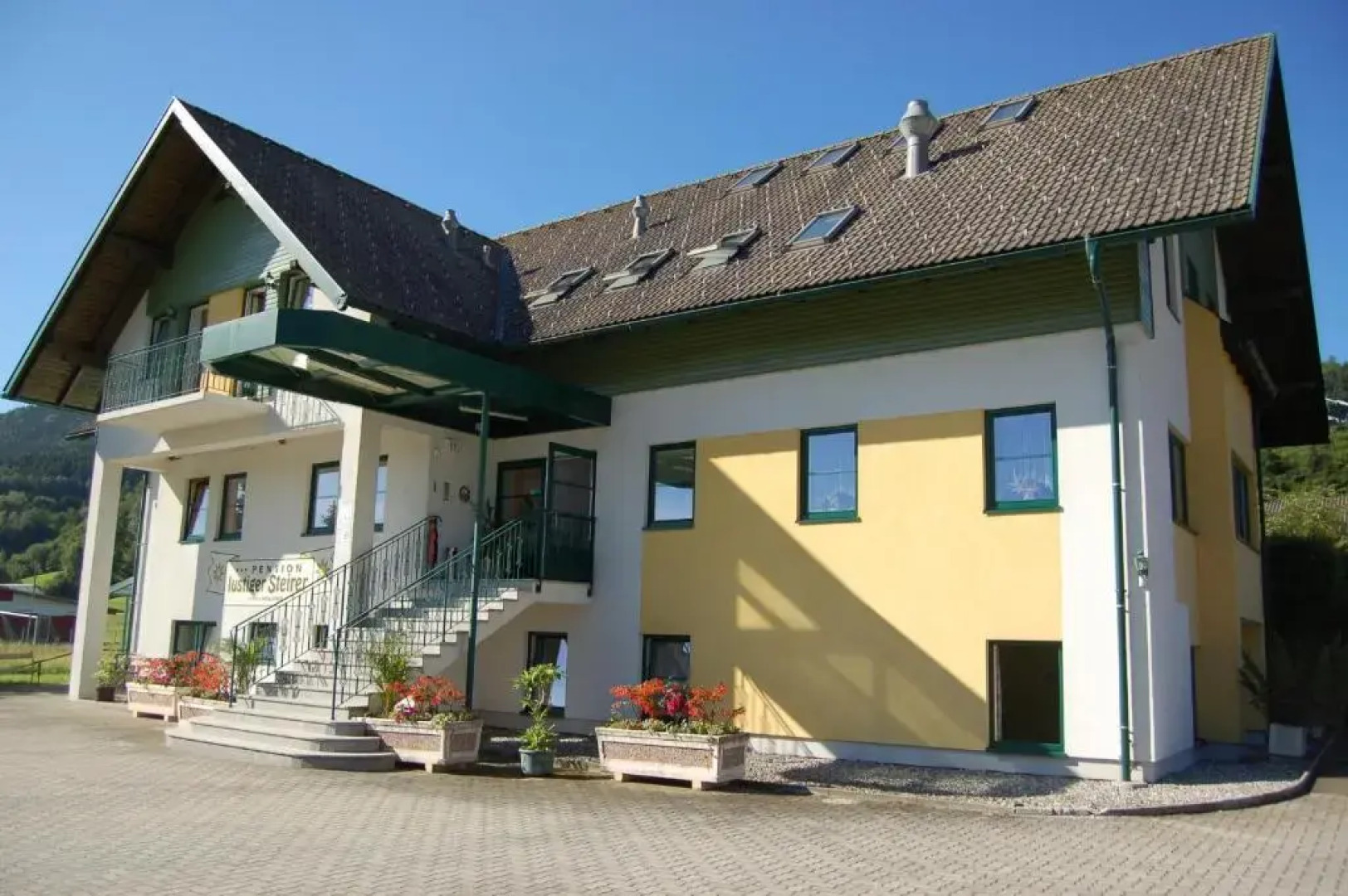 Gasthaus-Pension Zum Lustigen Steirer