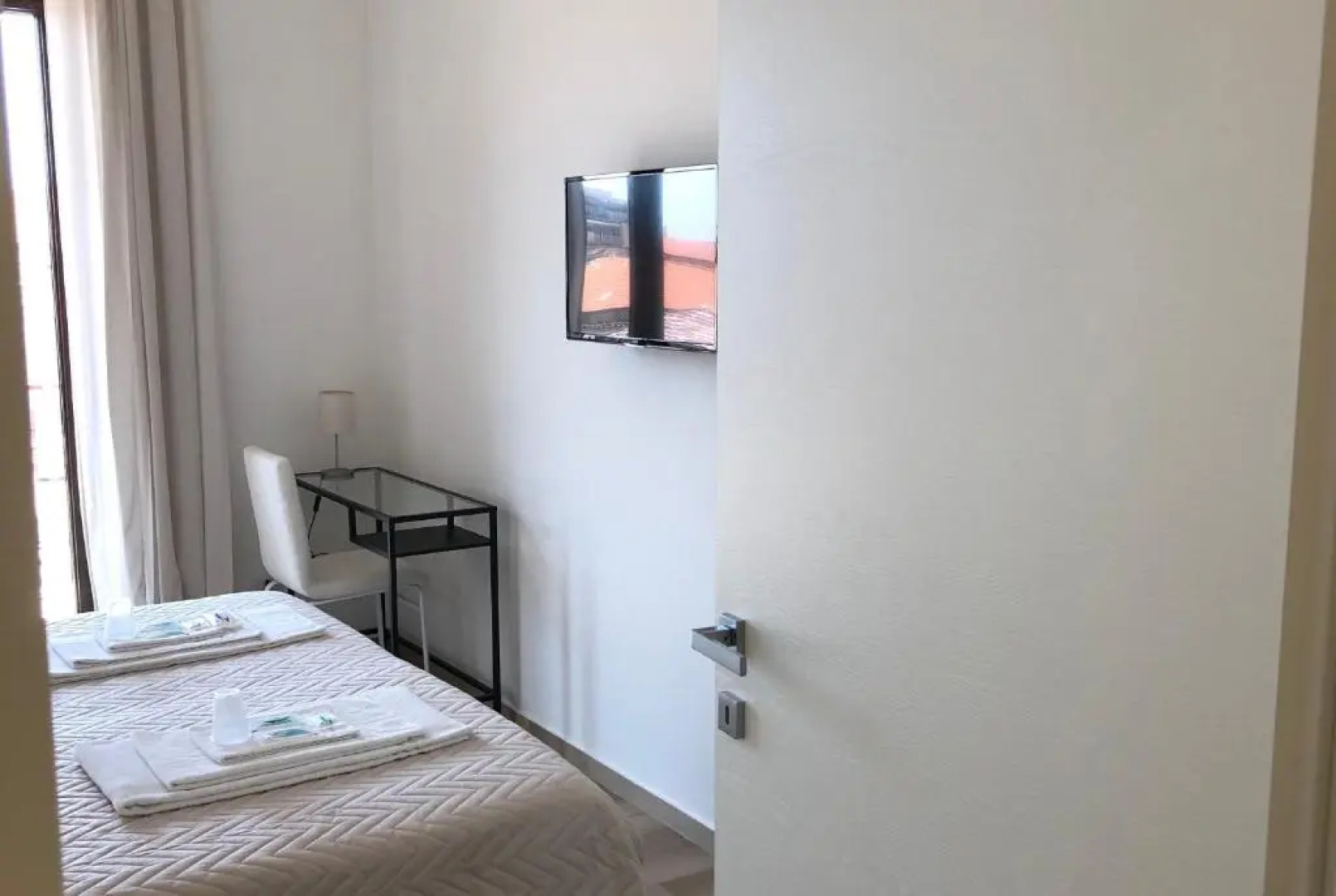 LOFT12 - Luxury Apt.