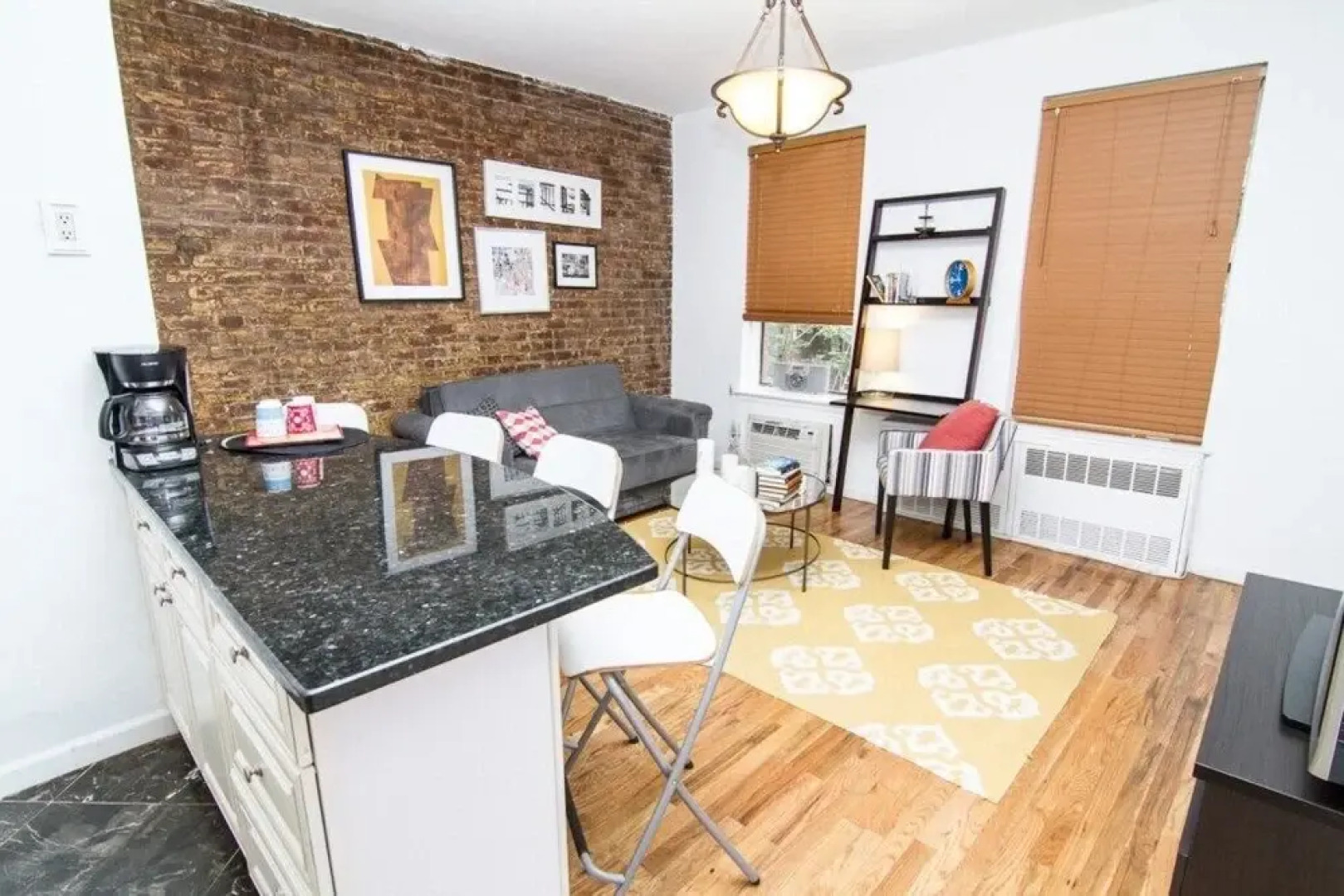 Beautiful 1 Br on Gramercy