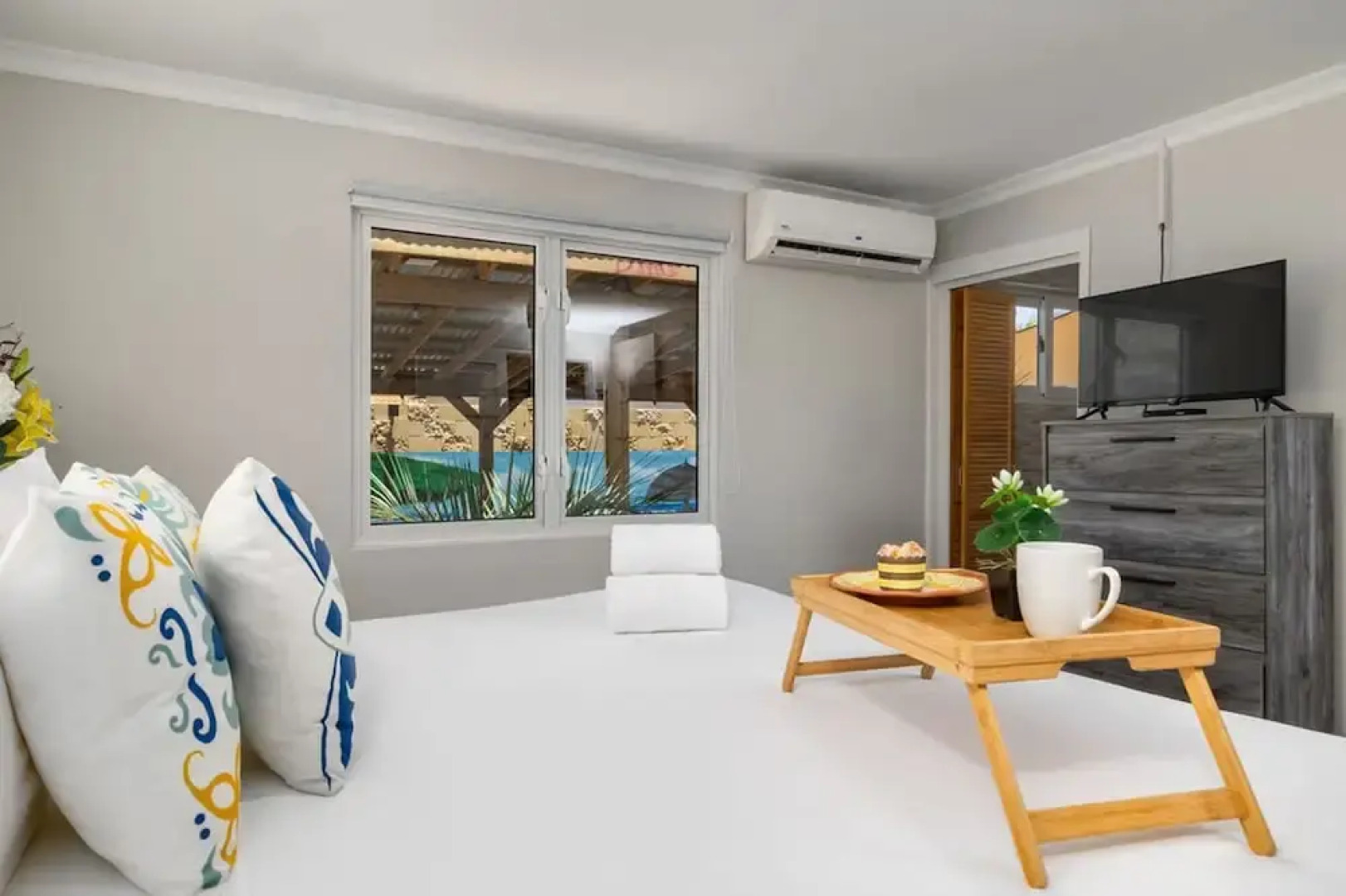 3br2ba Great Location Private Pool Amenities