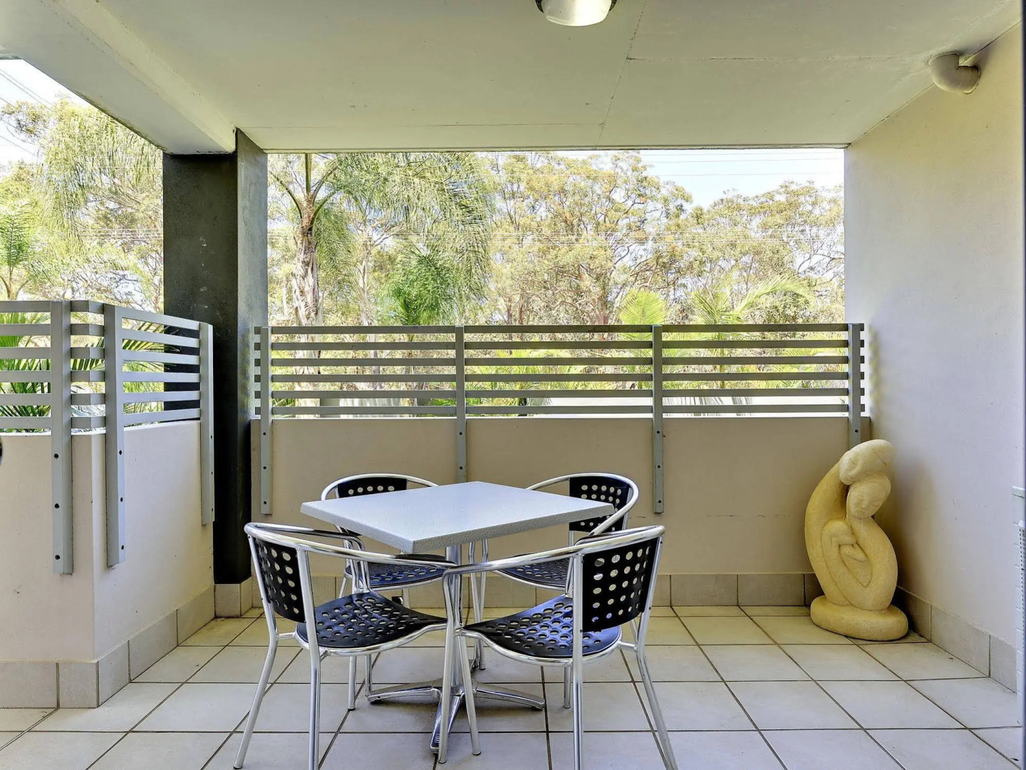 Shoal Bay Beachclub Apartments