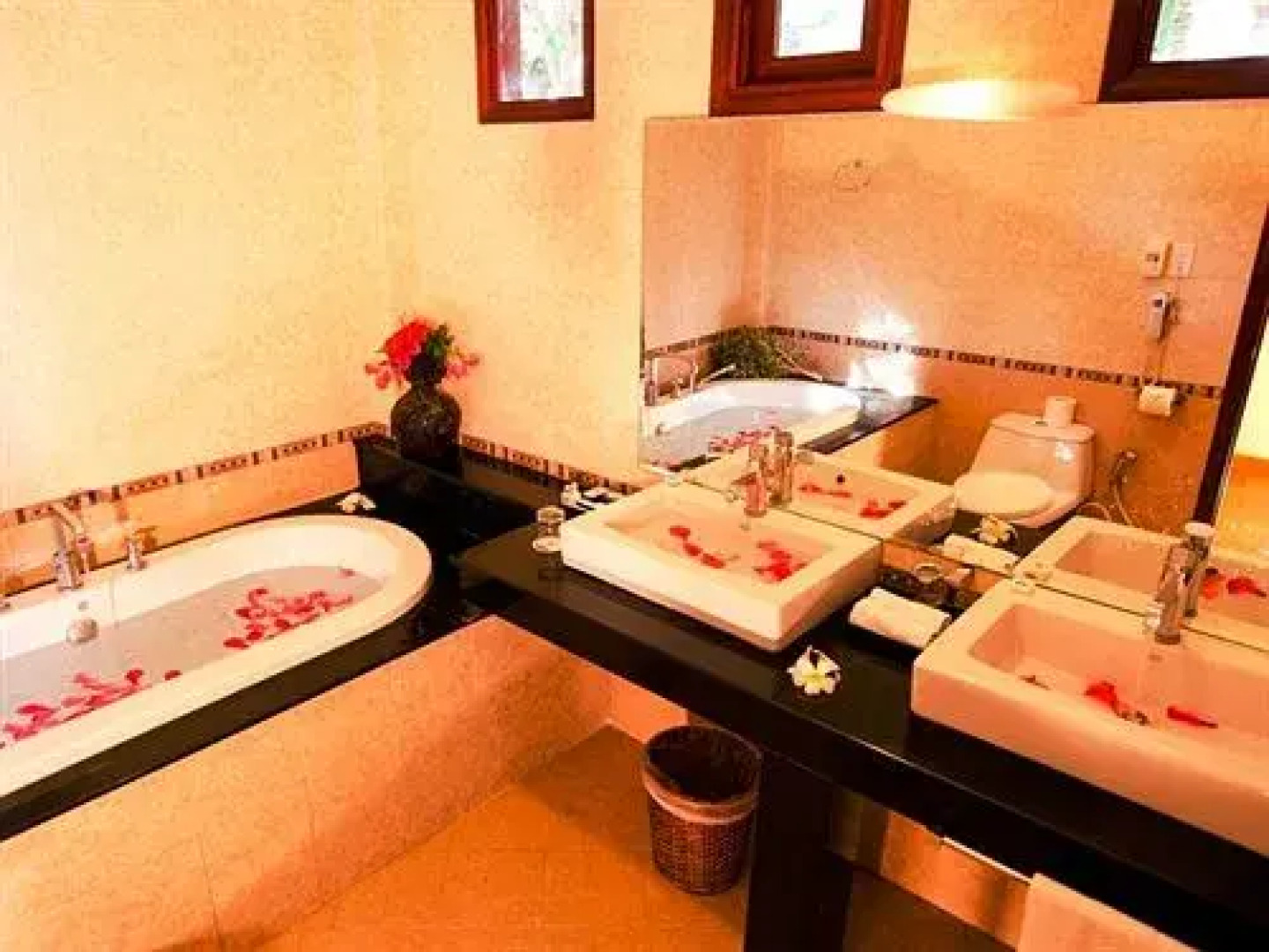 White Sand Doclet Resort & Spa Nha Trang