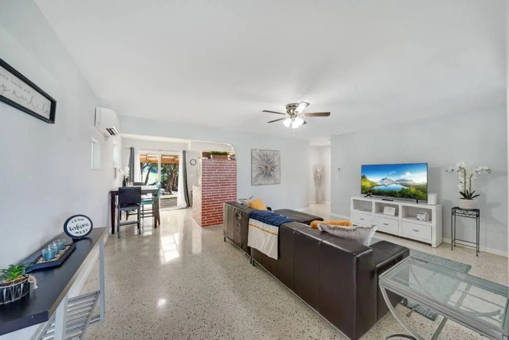 Lake House 2 in Davie