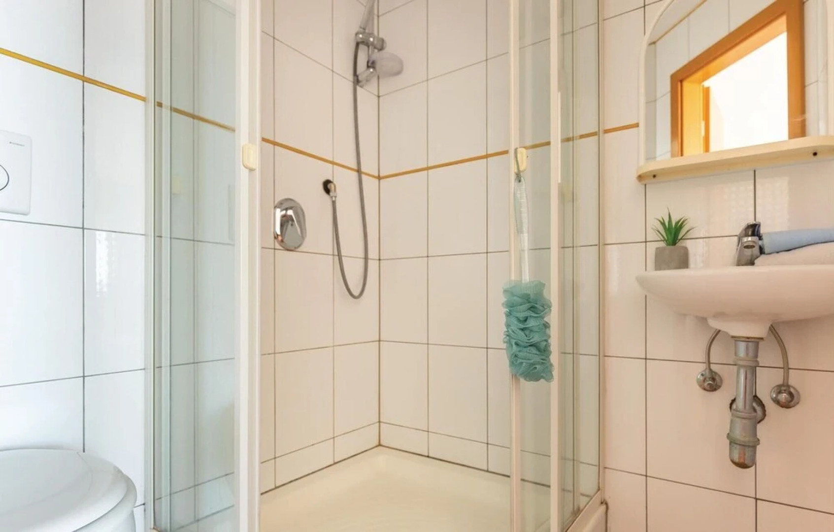 Beautiful Home in Podaca With Wifi, Outdoor Swimming Pool and 0 Bedrooms