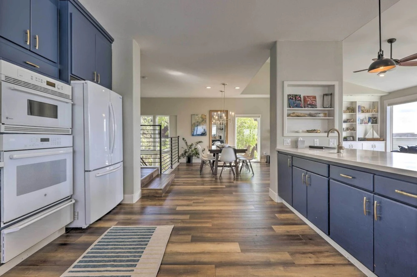 Remodeled Home w/ Spa & Deck: Walk to Dillon Beach