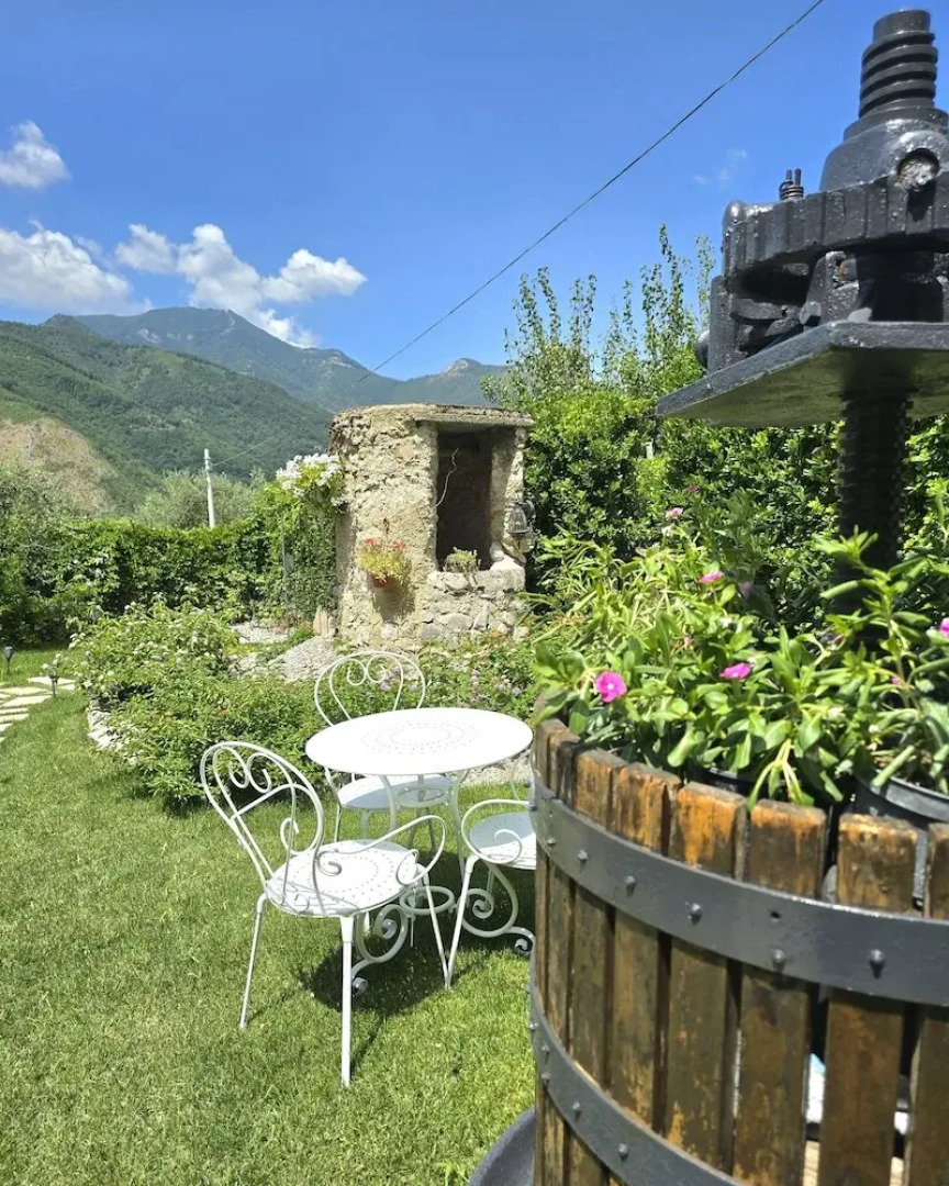 Tramonti Divini Amalfi Country House