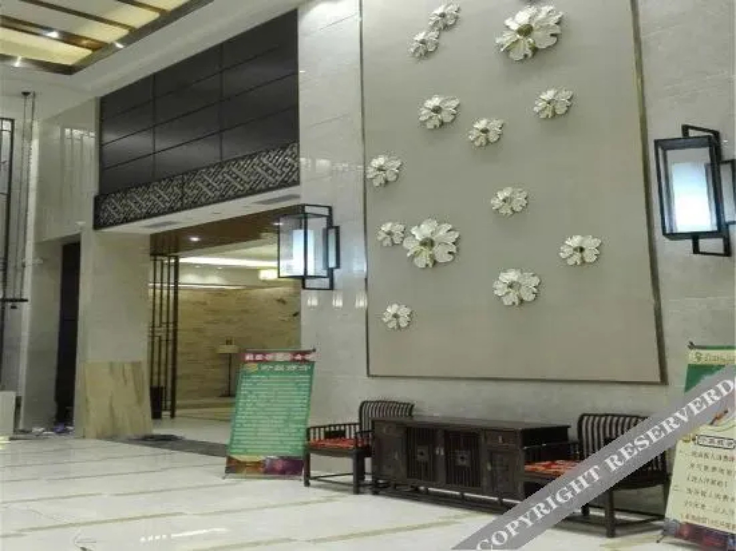 Suiling Hanlongtang Business Hotel