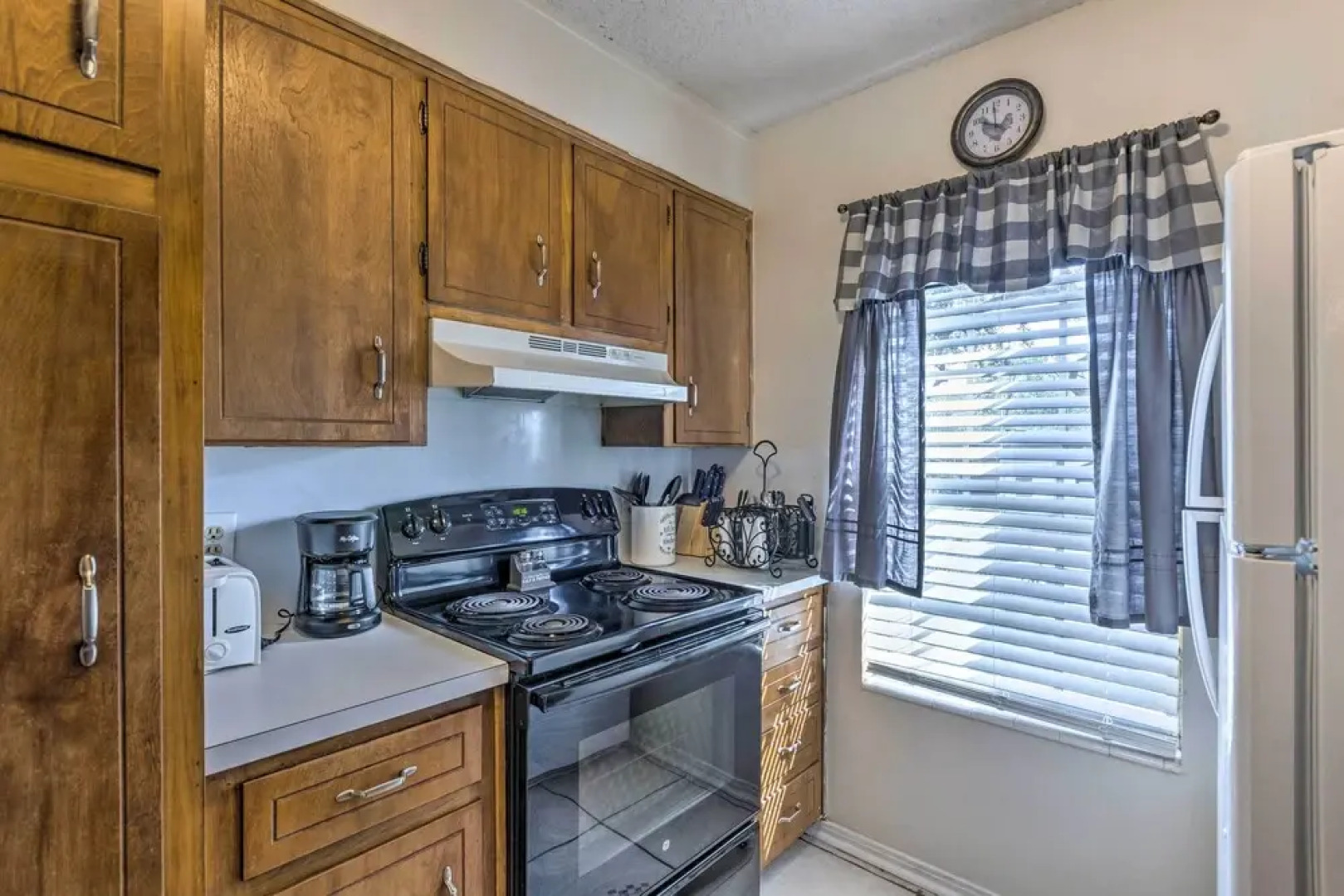 Sun-kissed Vacation Rental in Pensacola!