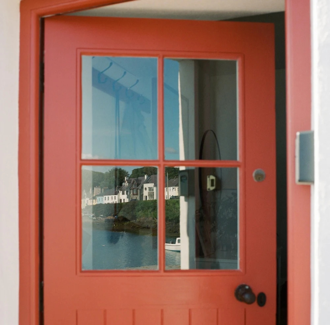 Roundstone Quay House