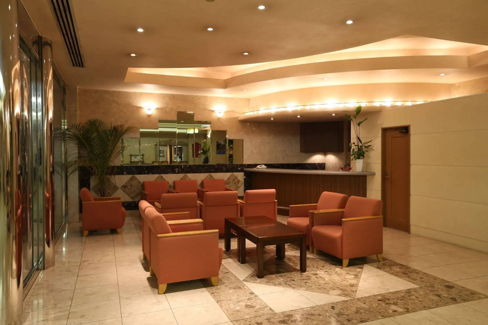 L and L Hotel Senryu