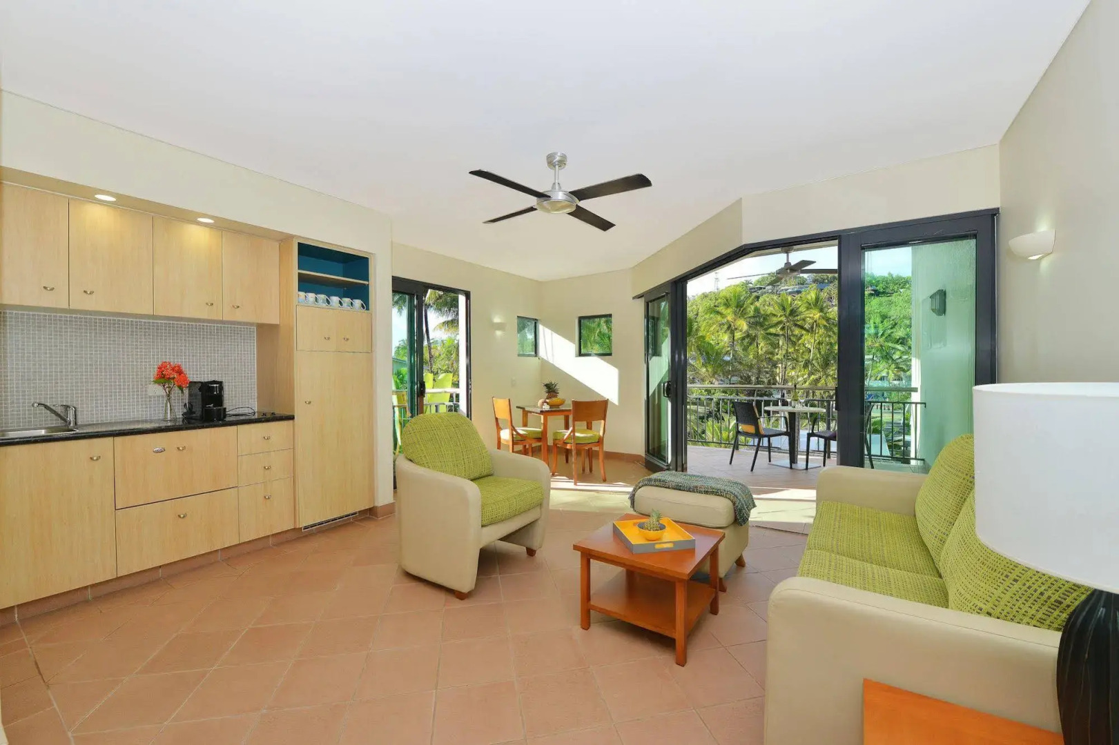 Seascape Holidays - Peninsula Apartments