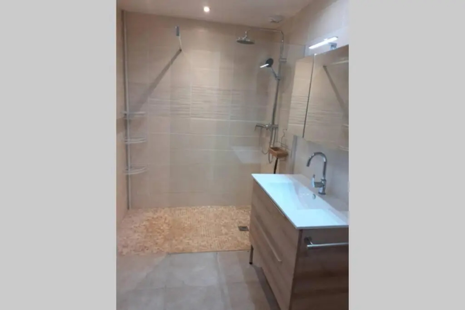 Maisonnette Dans Le Verdon