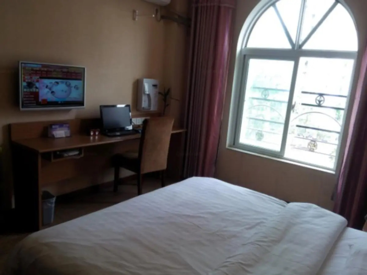 7 Days Inn Neijiang Hanan Street Branch