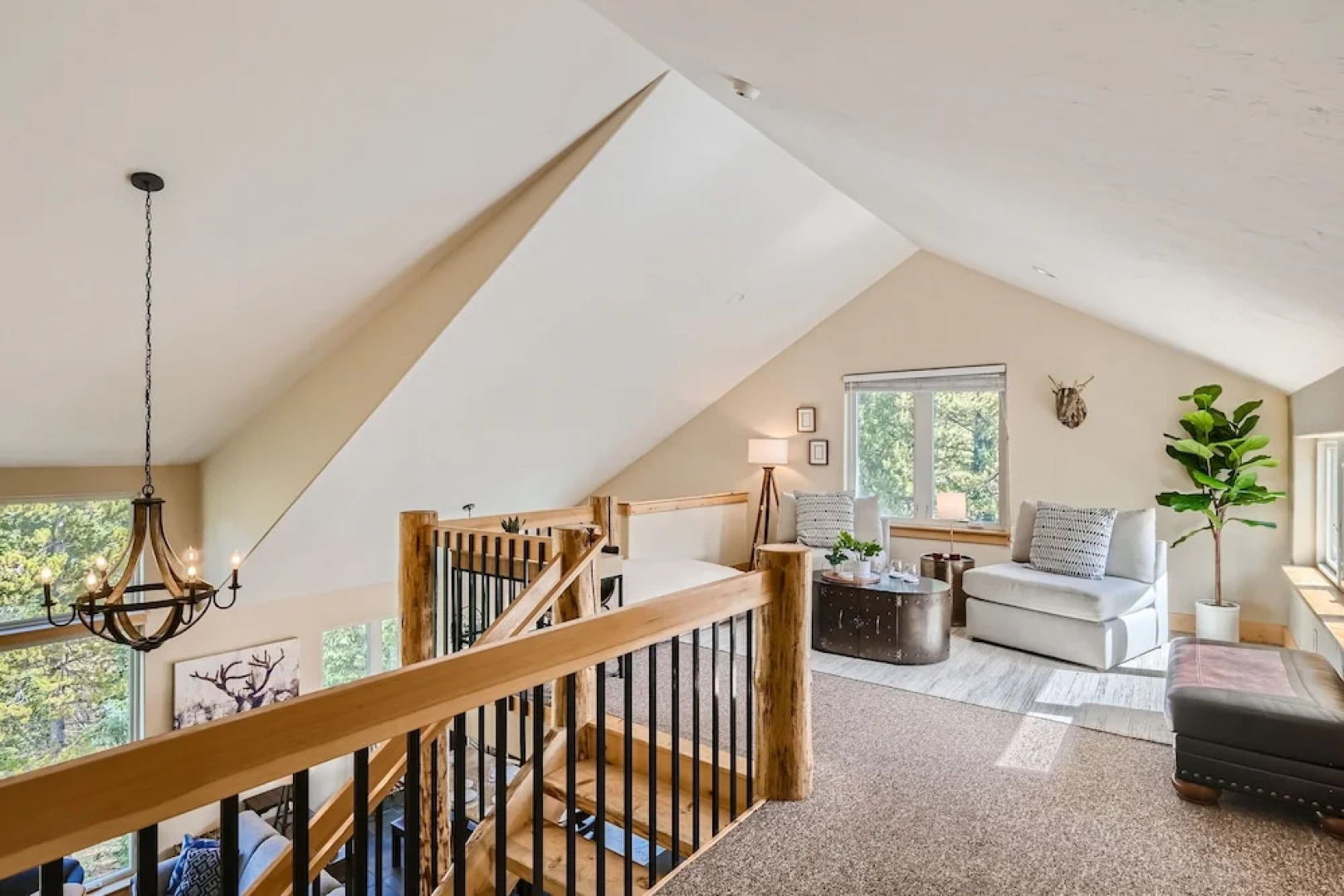 Twin Creek Lodge 7 Bedroom Home by RedAwning