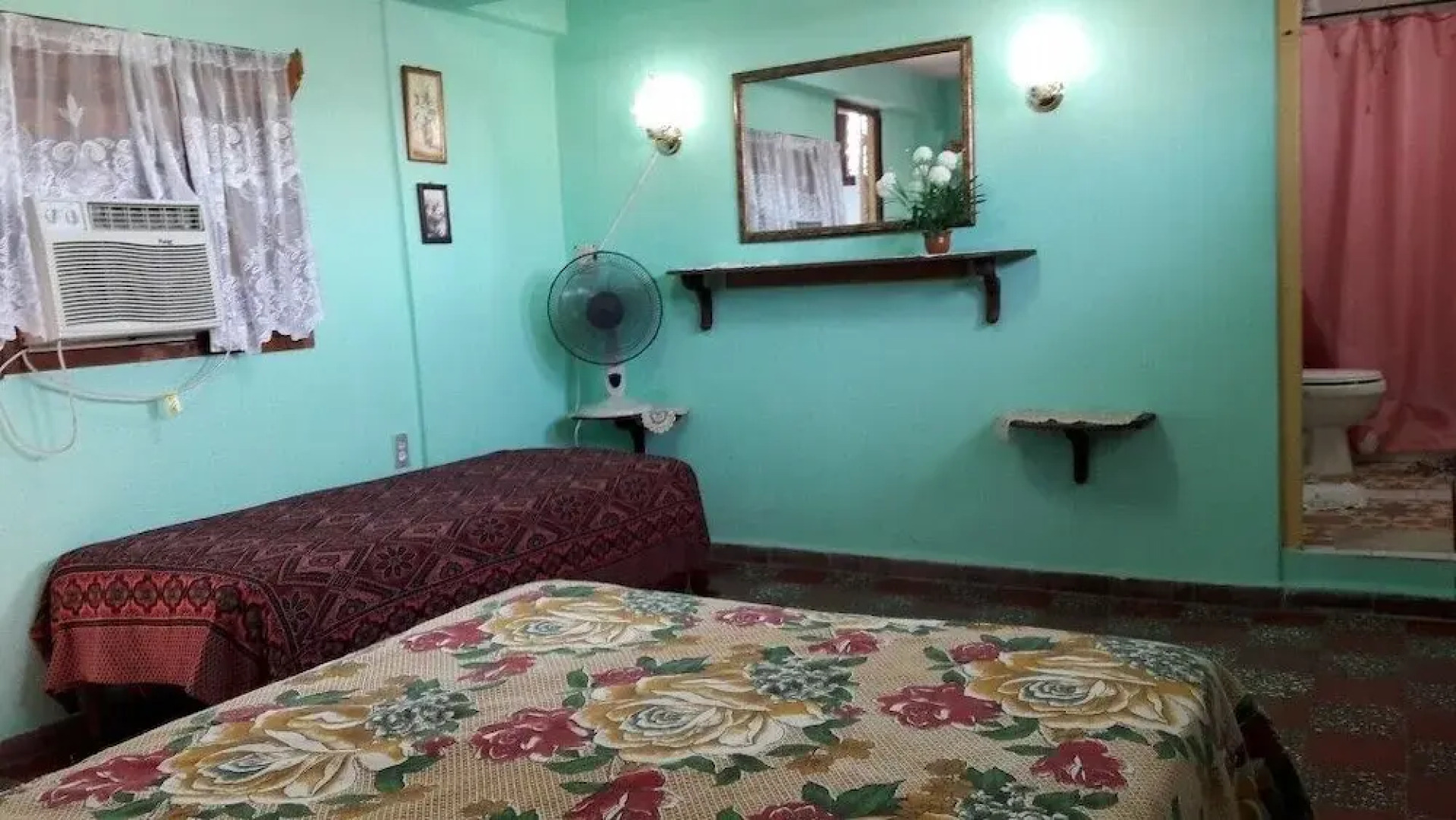 Casa Carmen y Lorena (Santiago de Cuba)