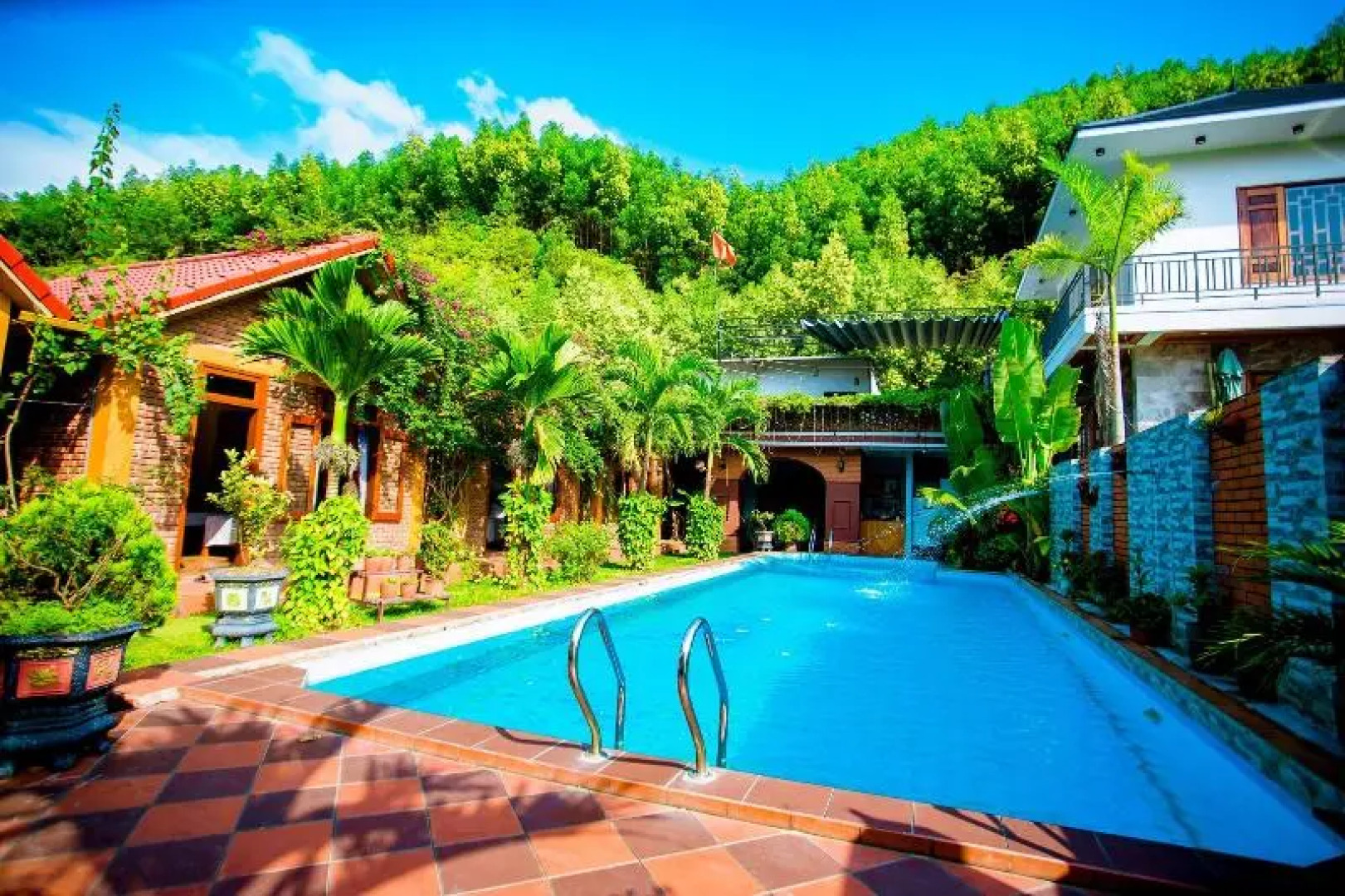 Phong Nha Hillside View Bungalow