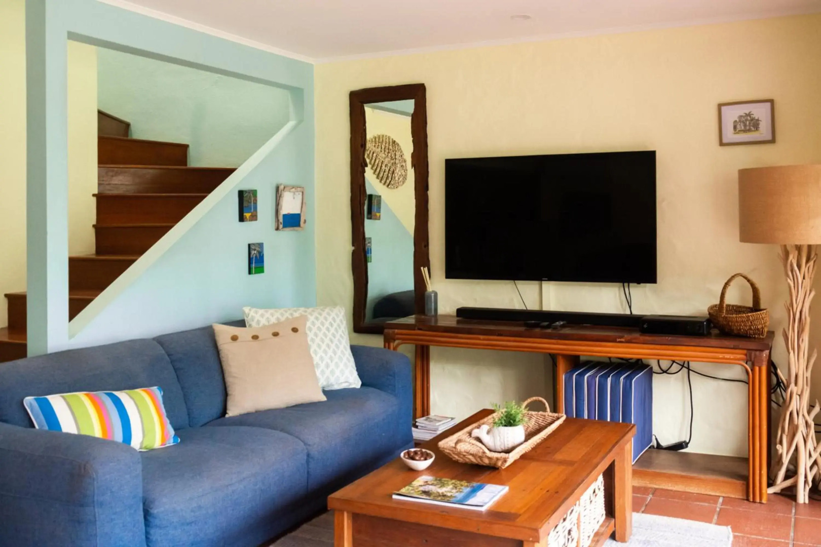 Number 2 On The Beach | Beautiful Beachfront Villa