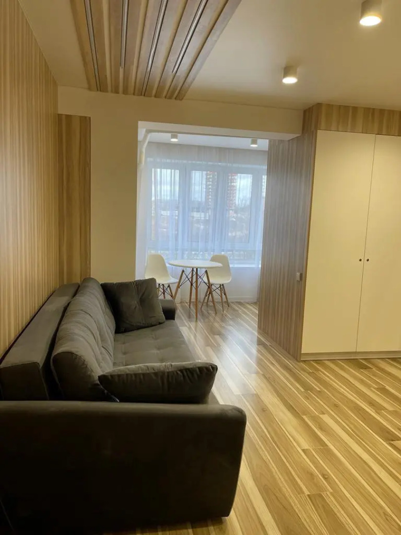 Апартаменты на улице Наумова 5