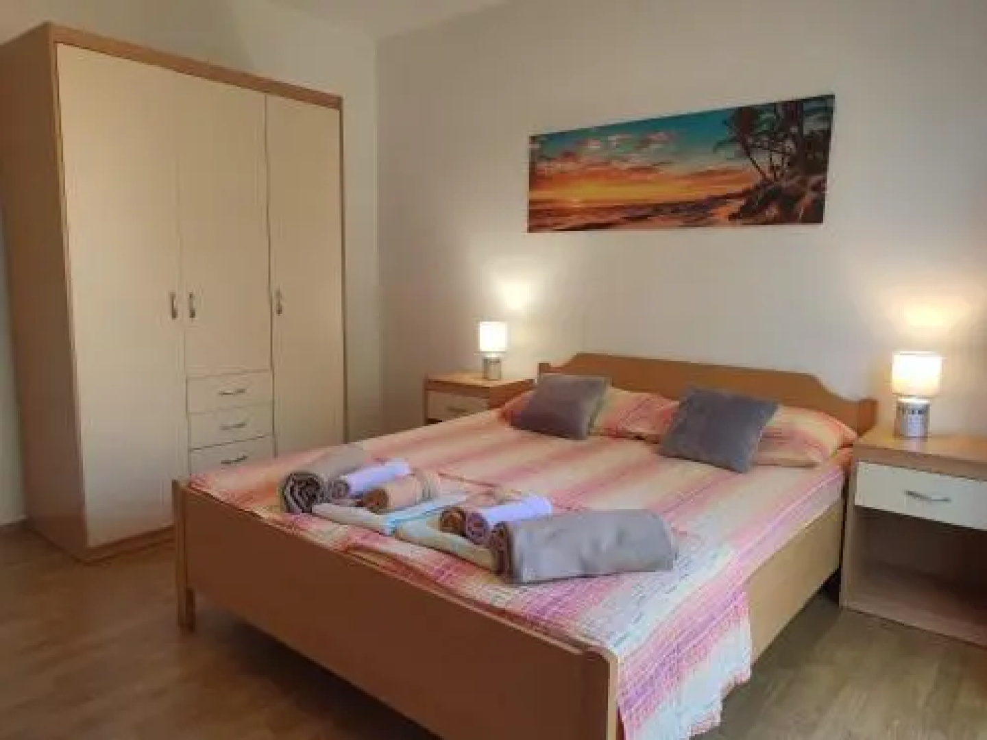 Apartments Luka