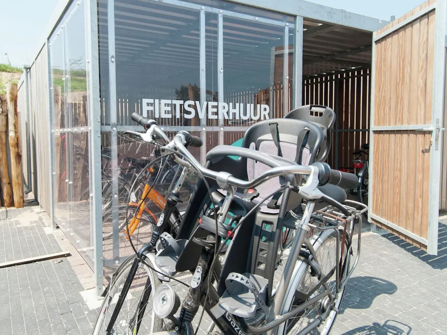 Modern Lodge With Nice Terrace, in Bloemendaal