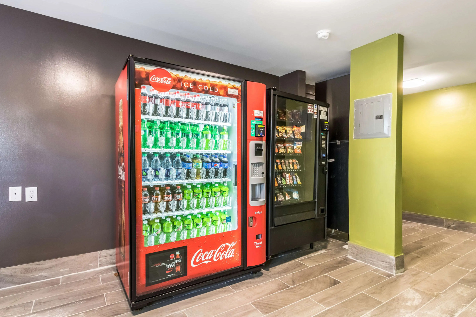 Studio 6 Savannah, GA