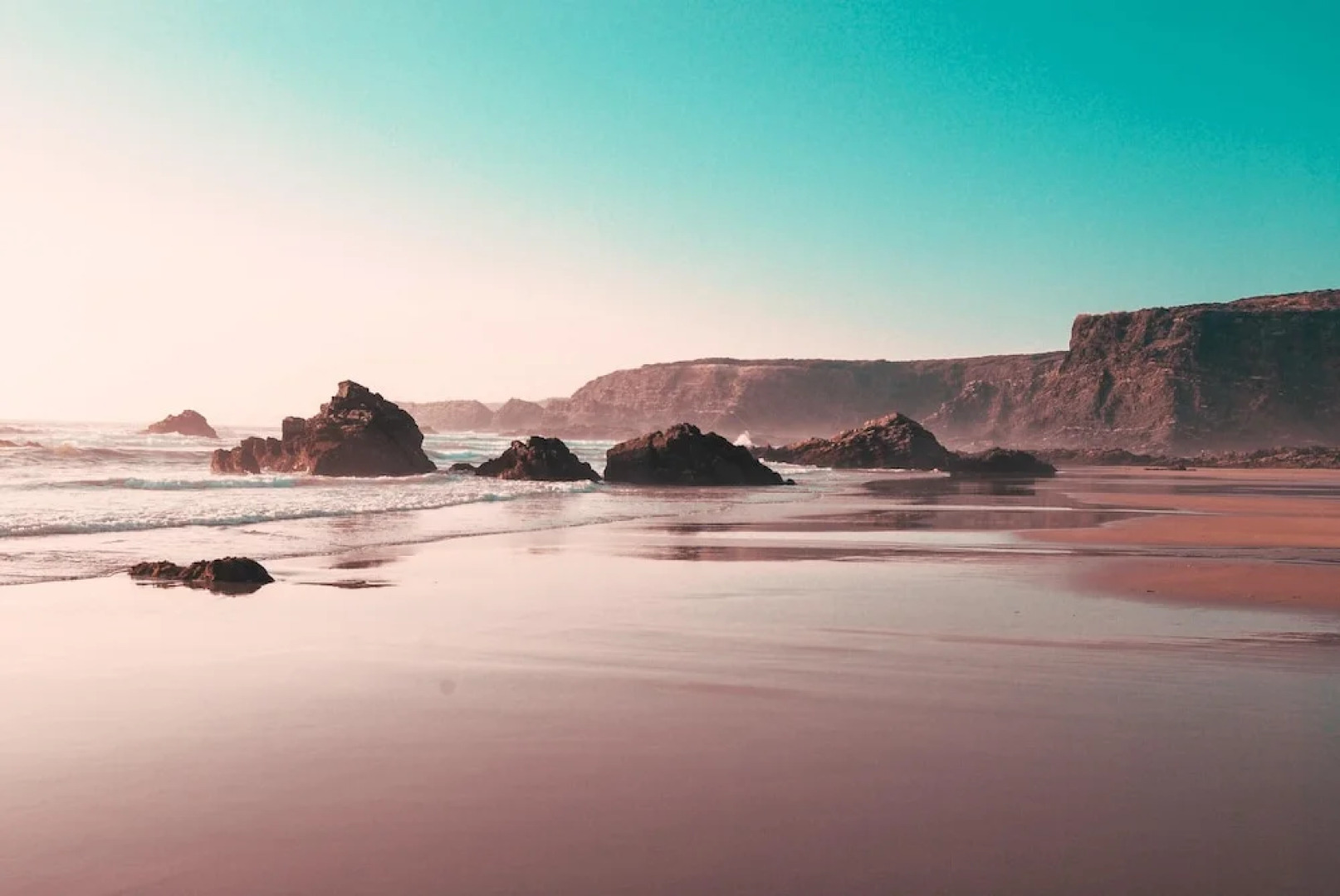 Studio in Estói, With Wonderful sea View, Pool Access, Enclosed Garden