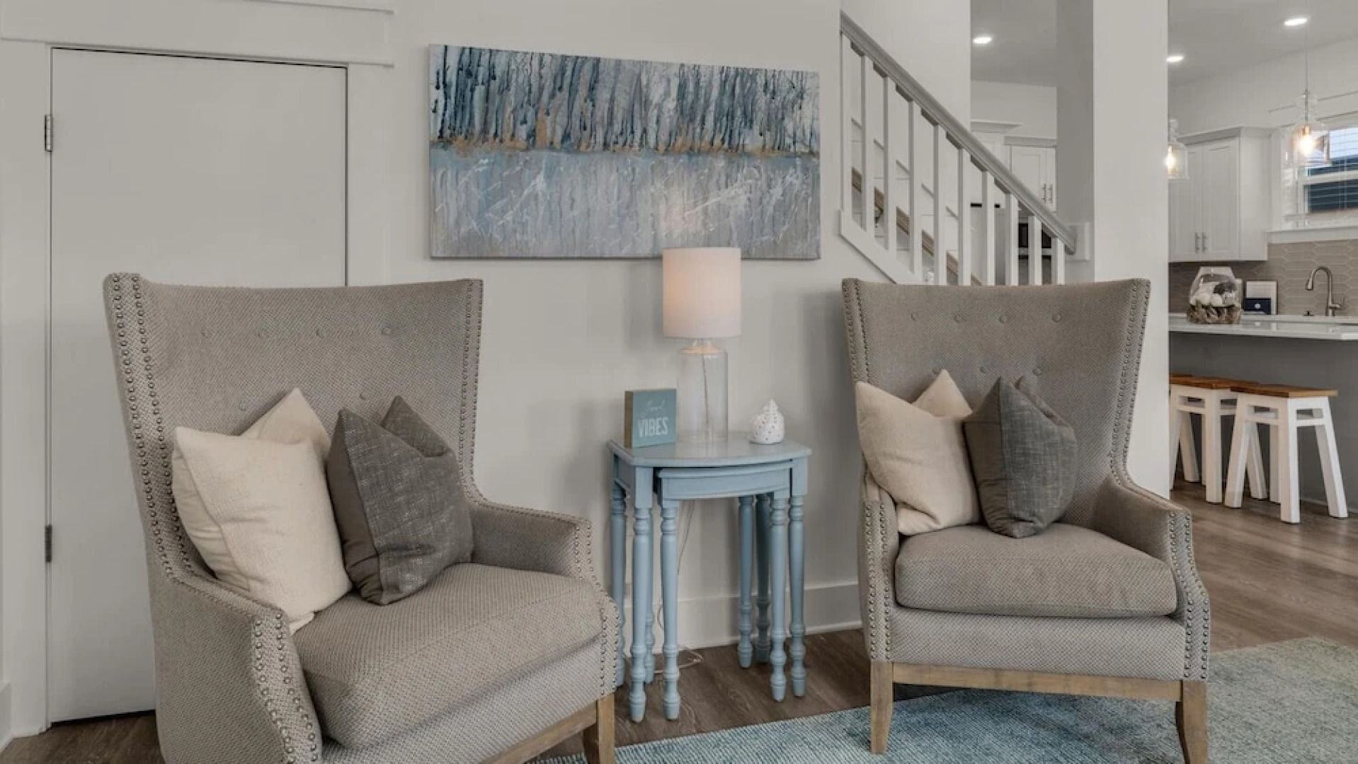 6-seater Golf Cart, Sleeps 16, Close to the Beach!