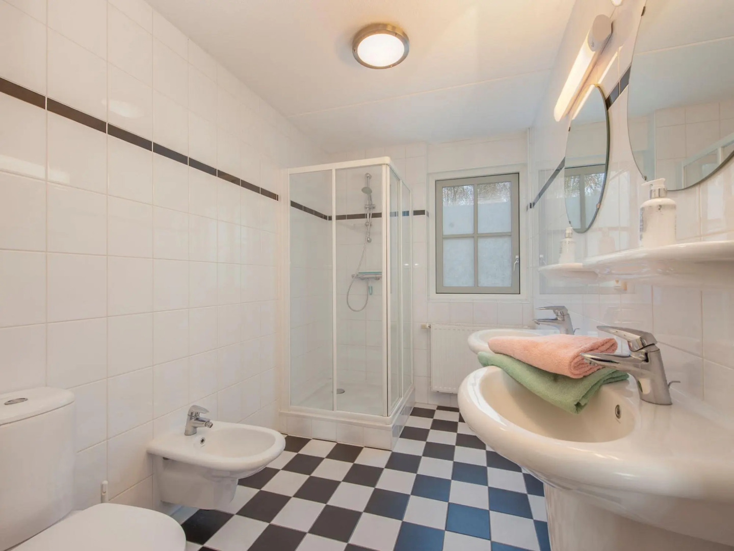 Detached Holiday Home With a Dishwasher Near Appelscha