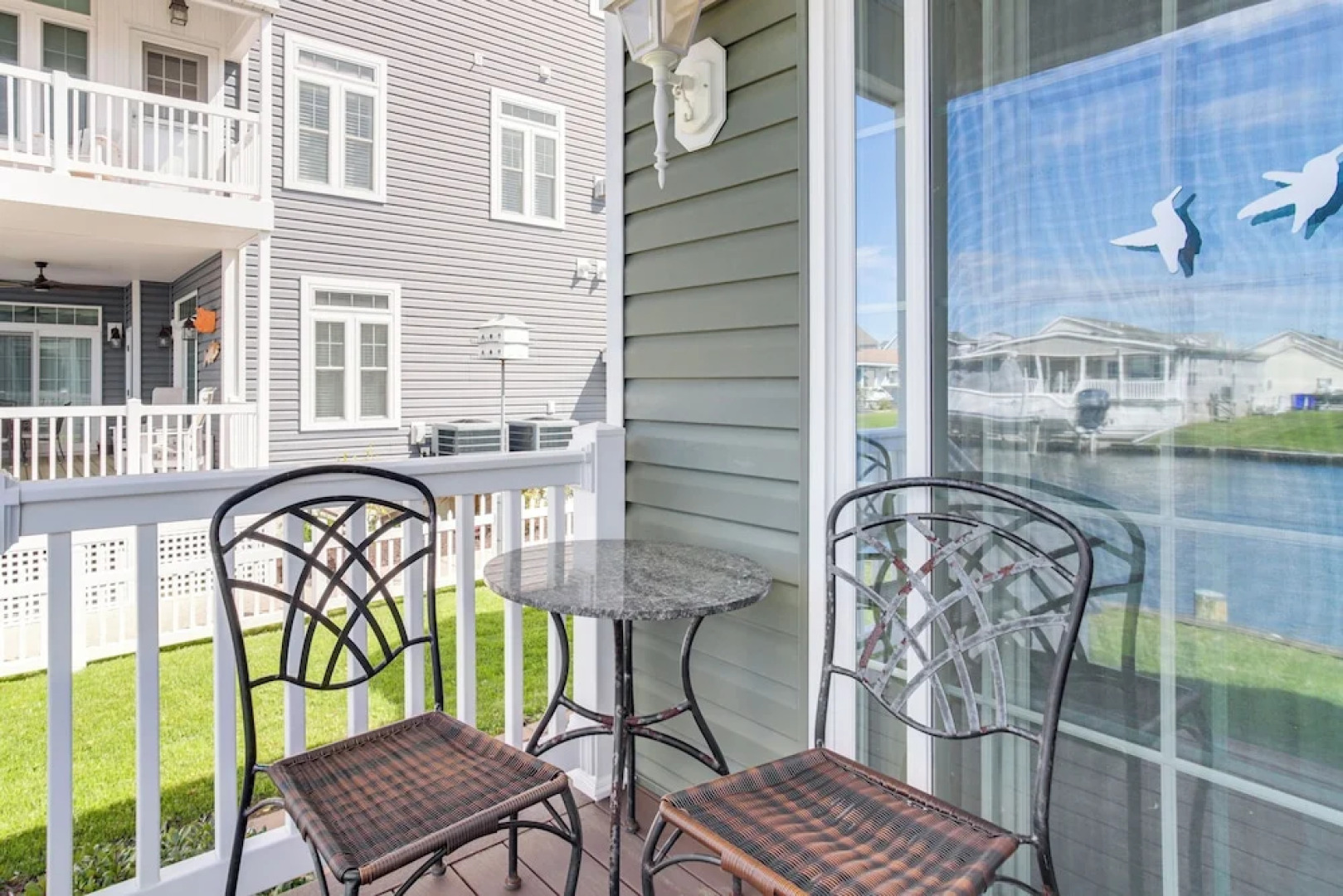 Near Beaches & Shops: Canal-front Selbyville Home