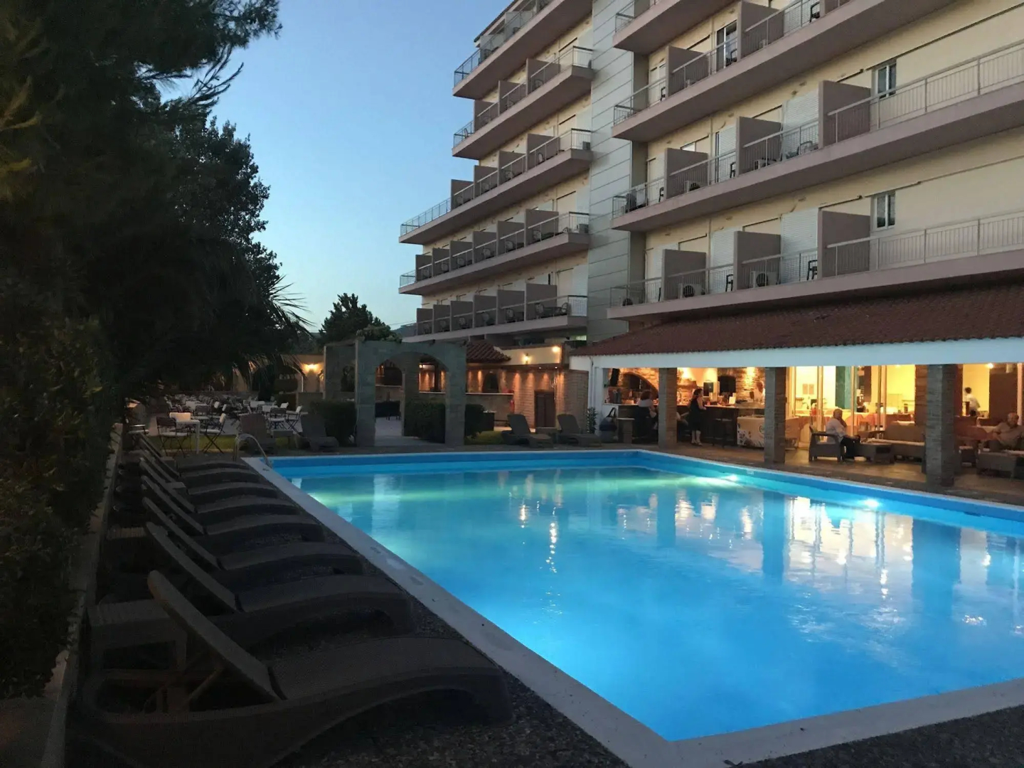 Stefania Beach Resort