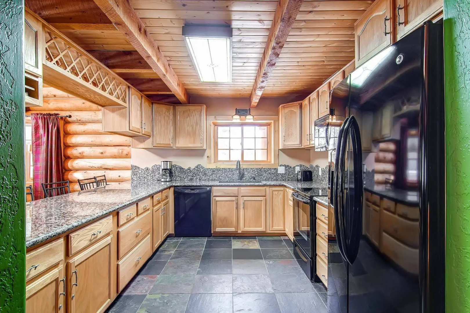 Snowshoe Retreat Boreas Pass by Pinnacle Lodging