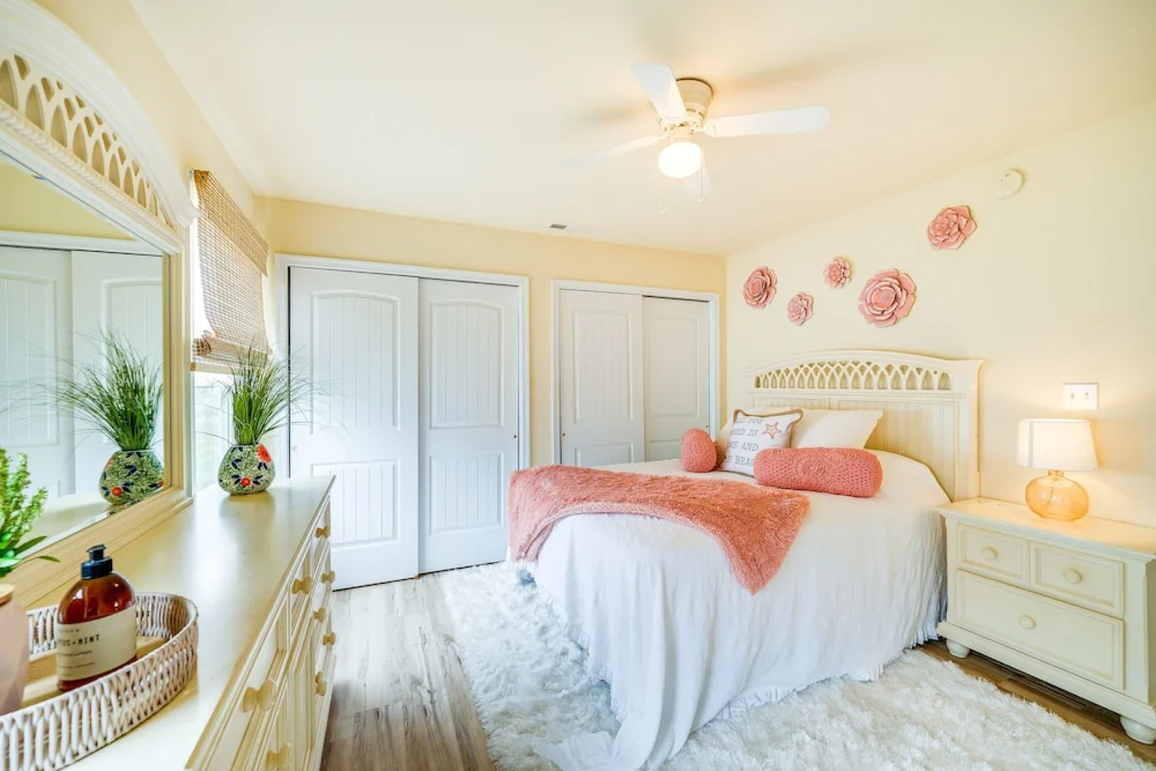 Nags Head Vacation Rental w/ Hot Tub: Near Beach!