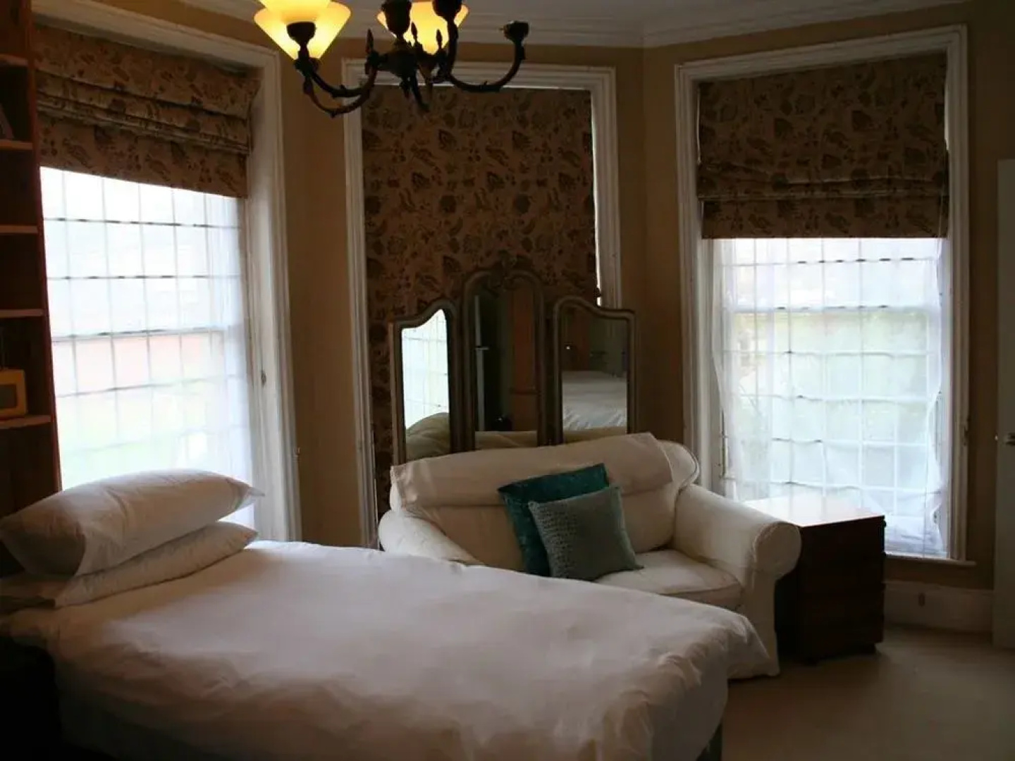 Manor House, Felpham Serviced Apartments