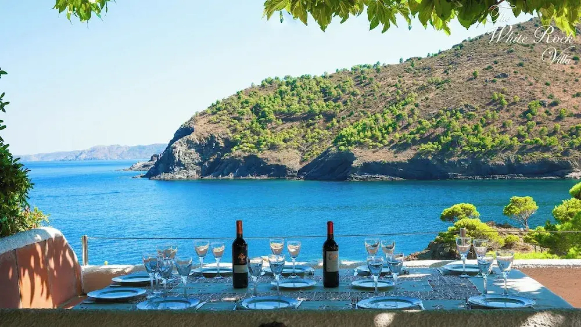 White Rock Villa With Breathtaking Views and Pool