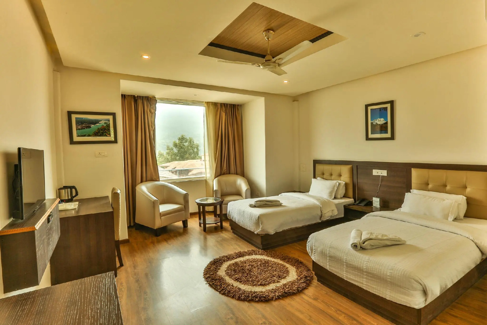 Hotel Vasundhara Palace Rishikesh