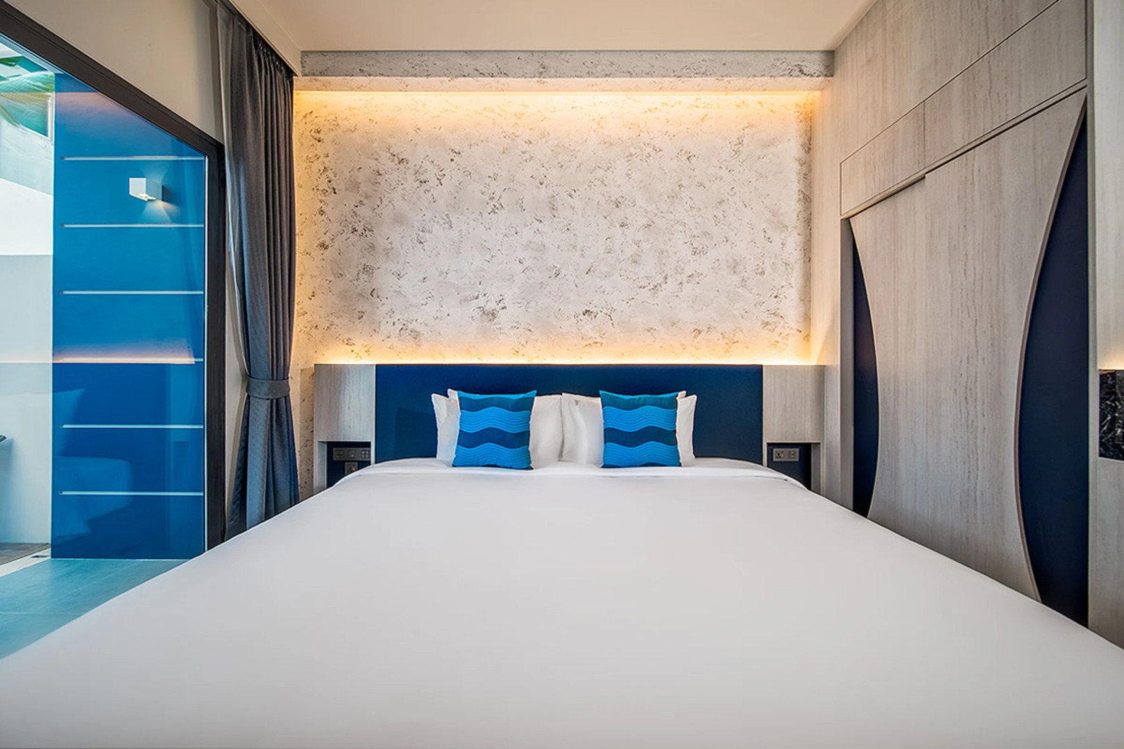 Hotel Clover Patong Phuket