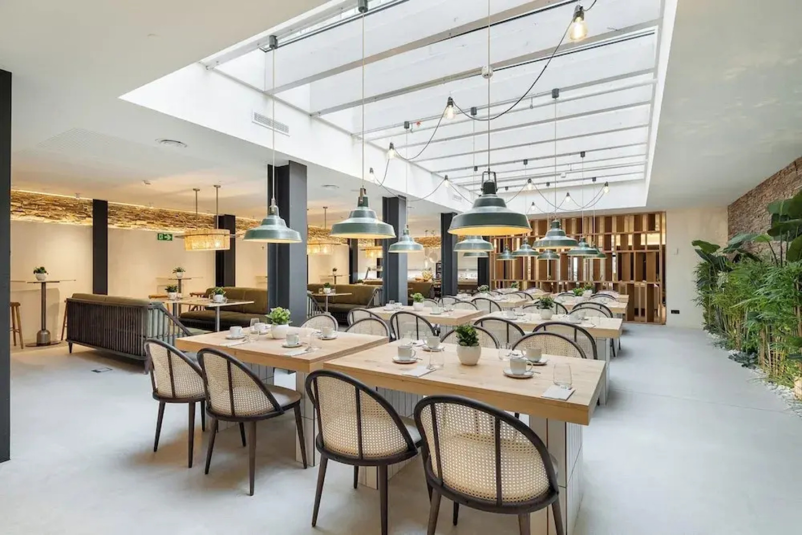 Hotel Sercotel EsteOeste