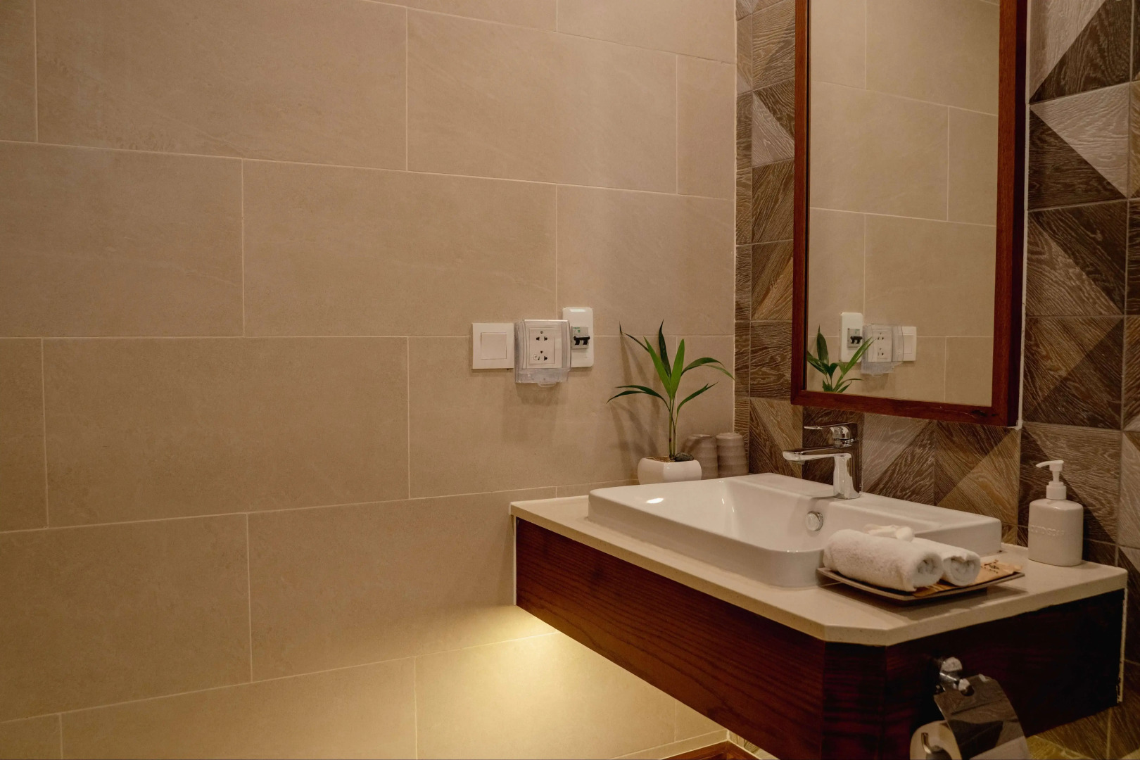 Pax Ana Doc Let Resort & Spa