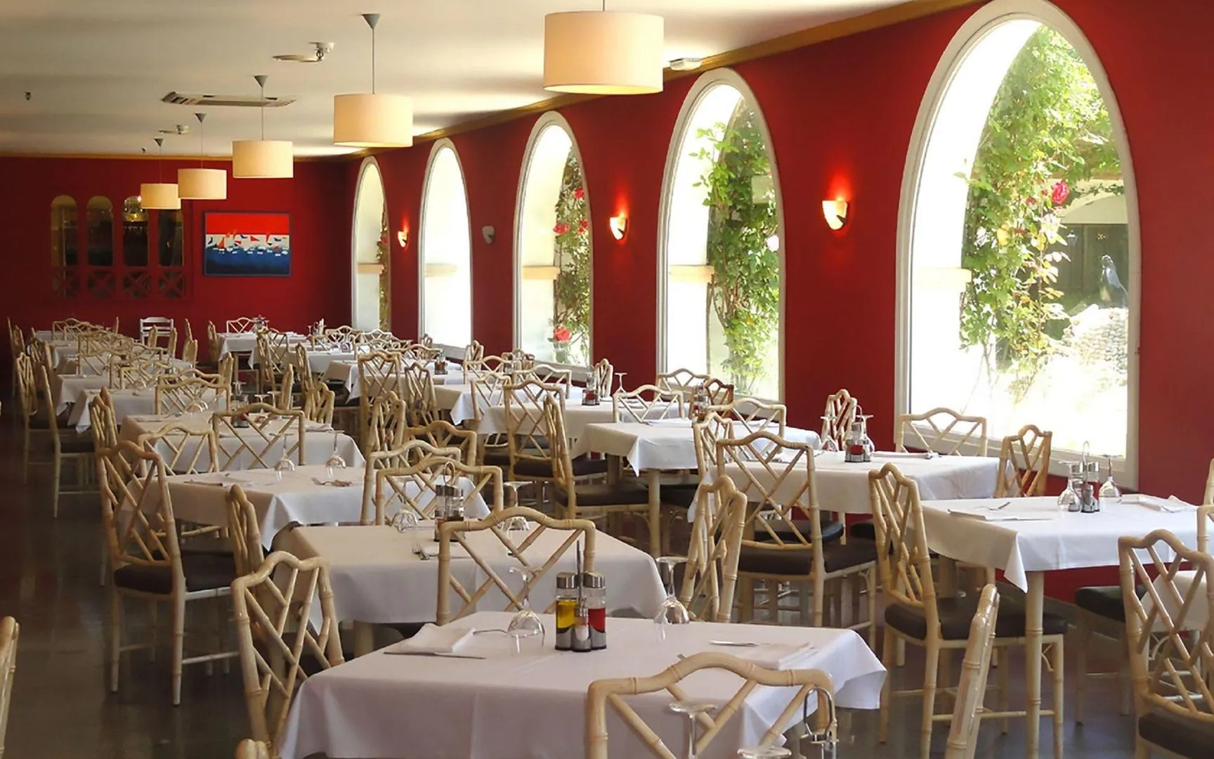 Отель 4R Gran Europe