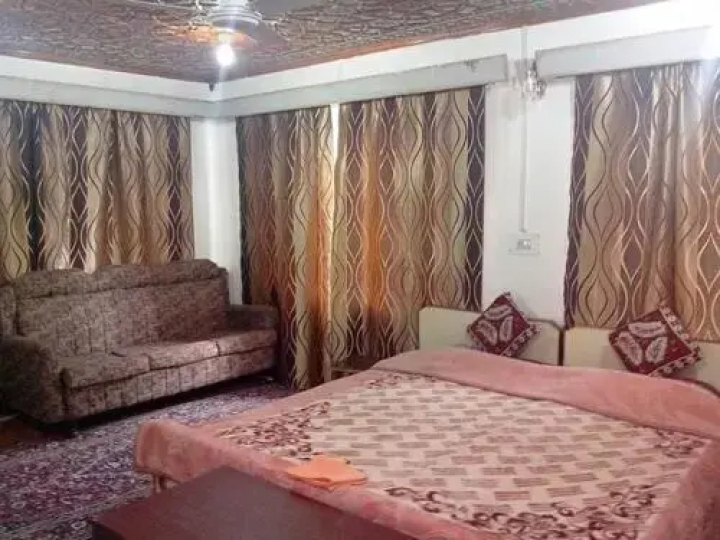 Gulab Guest House