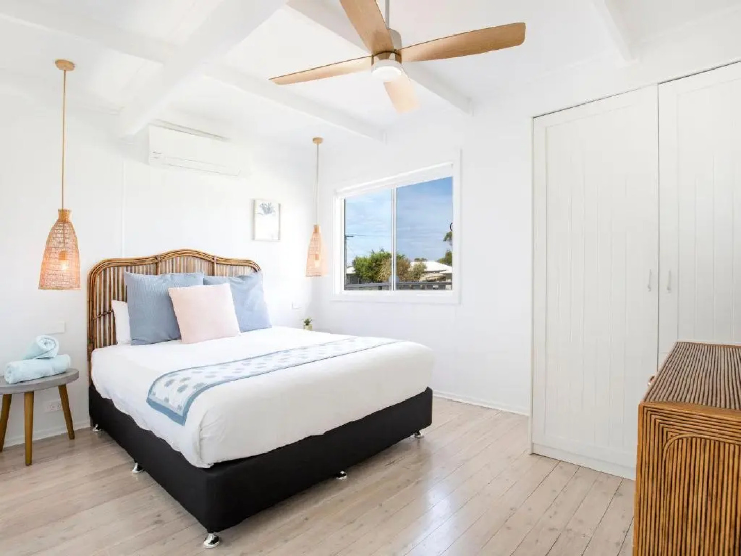 Swell - Pet Friendly - 2 Mins Walk to Beach