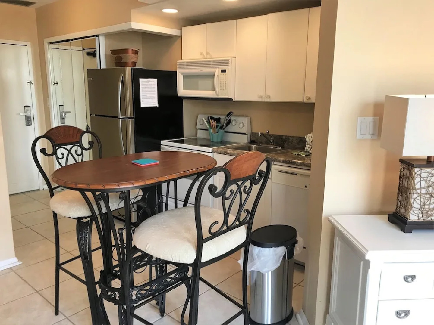 Surfside Beach Resort by Counts - Oakes Resort Properties